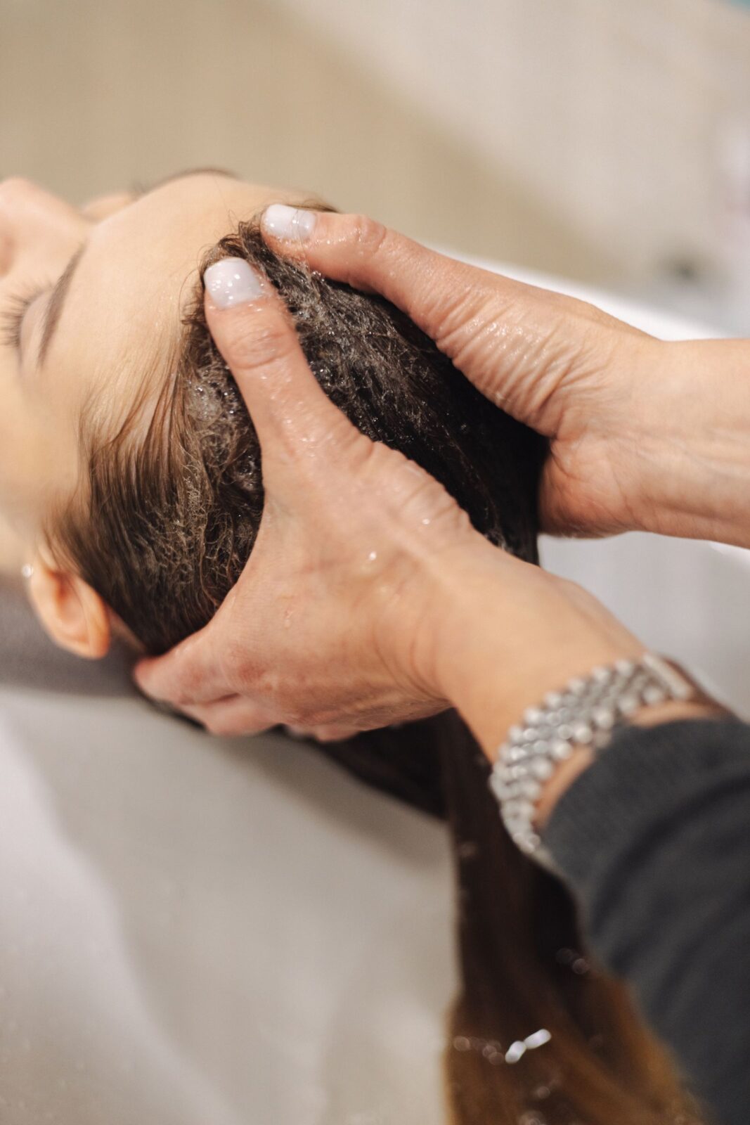 Best Scalp Care Serums and Treatments in 2026: 6 Real Picks, Compared by Cost Per Month