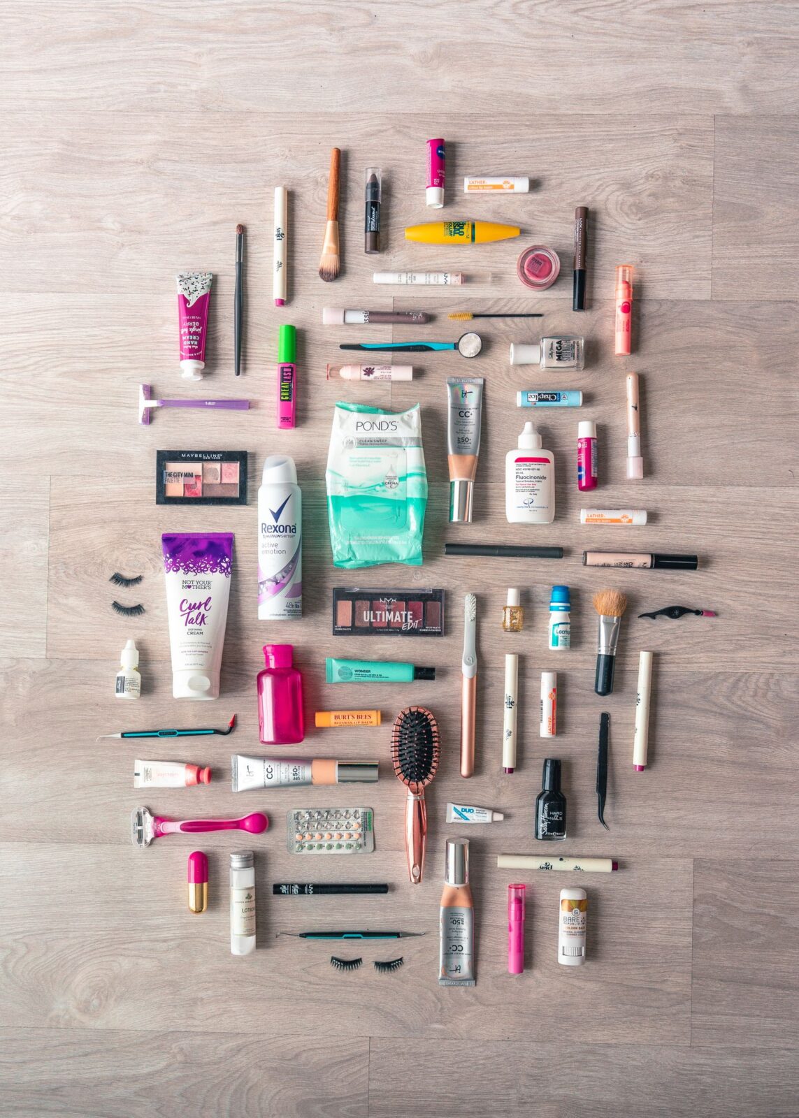 Makeup that survives a heat wave: 6 sweat-proof picks owners trust all summer