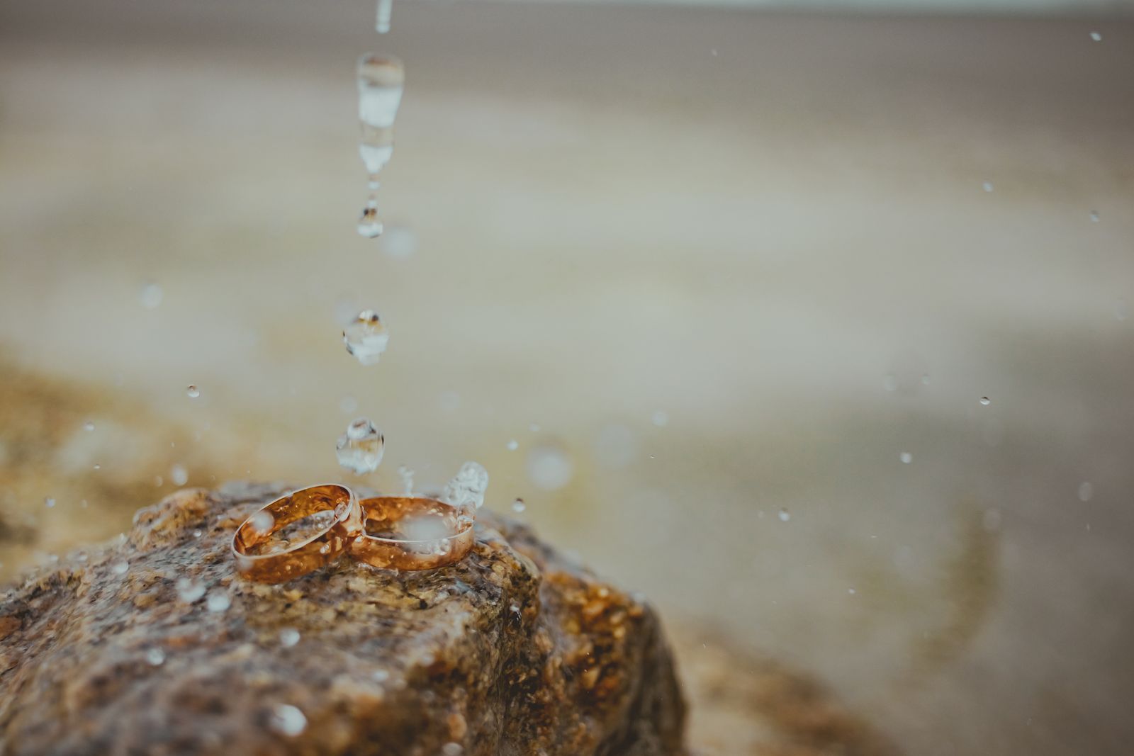 Waterproof Jewelry for Everyday Wear: Shower-Proof, Gym-Proof, Pool-Proof Picks for 2026