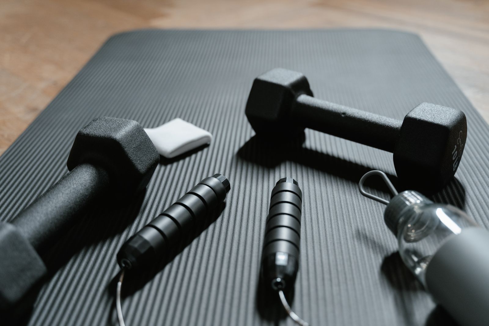 Building a Home Gym That Actually Gets Used: 6 Essentials Worth Owning