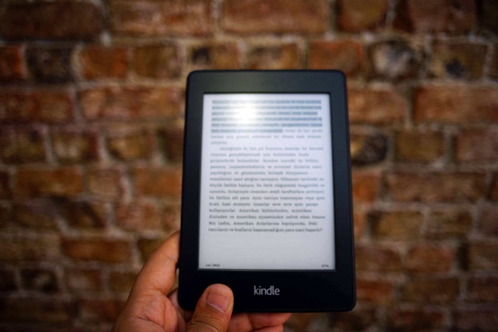 Kindle Paperwhite Review (2026): Every Question You’d Ask Before Buying, Answered With Math
