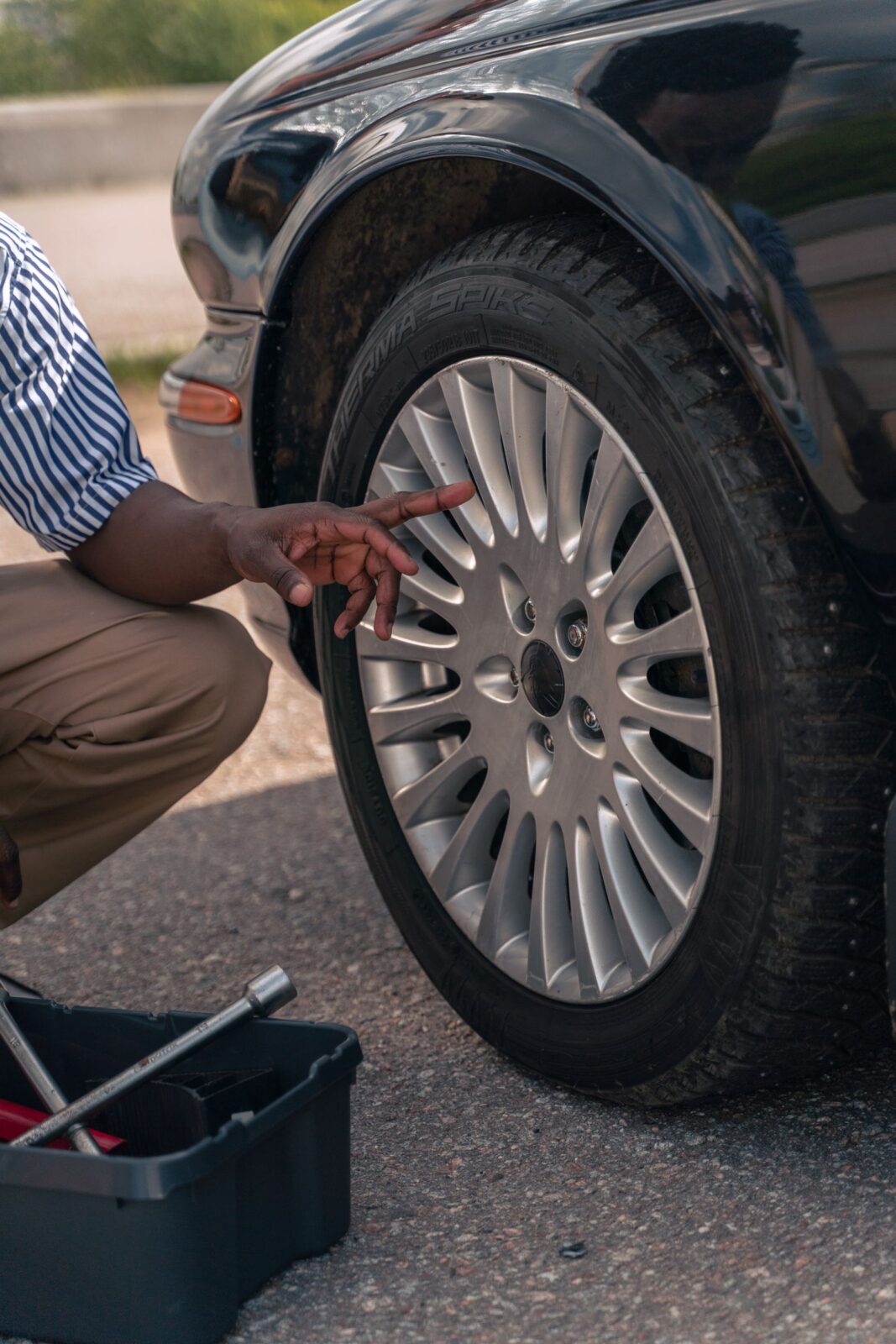 Best Tire Pressure Monitoring Systems for Every Type of Driver