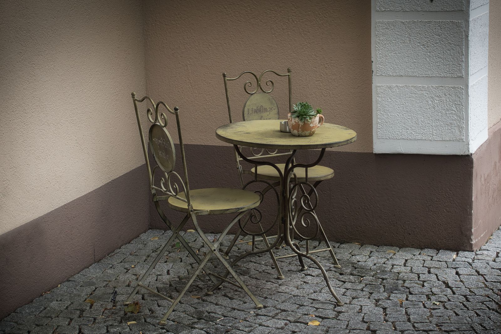 Best Small Patio Dining Sets for Tight Spaces
