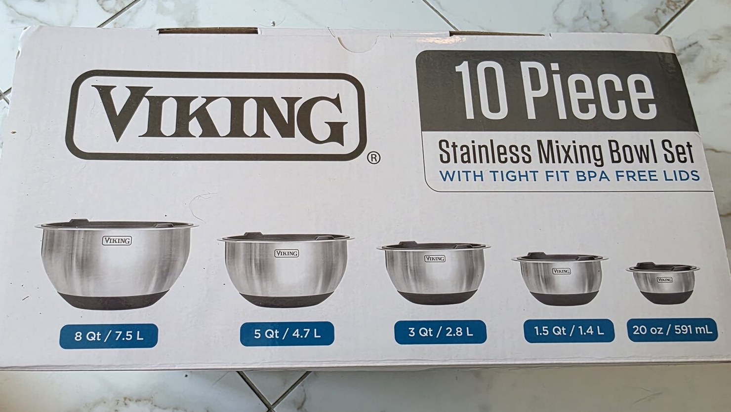 Back of Viking box listing the five bowl sizes: 8 quart, 5 quart, 3 quart, 1.5 quart and 20 ounce